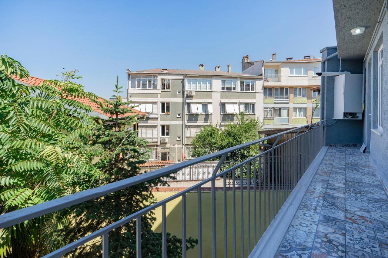 Spacious Apartment In The Historical Center Of Bursa Exterior foto